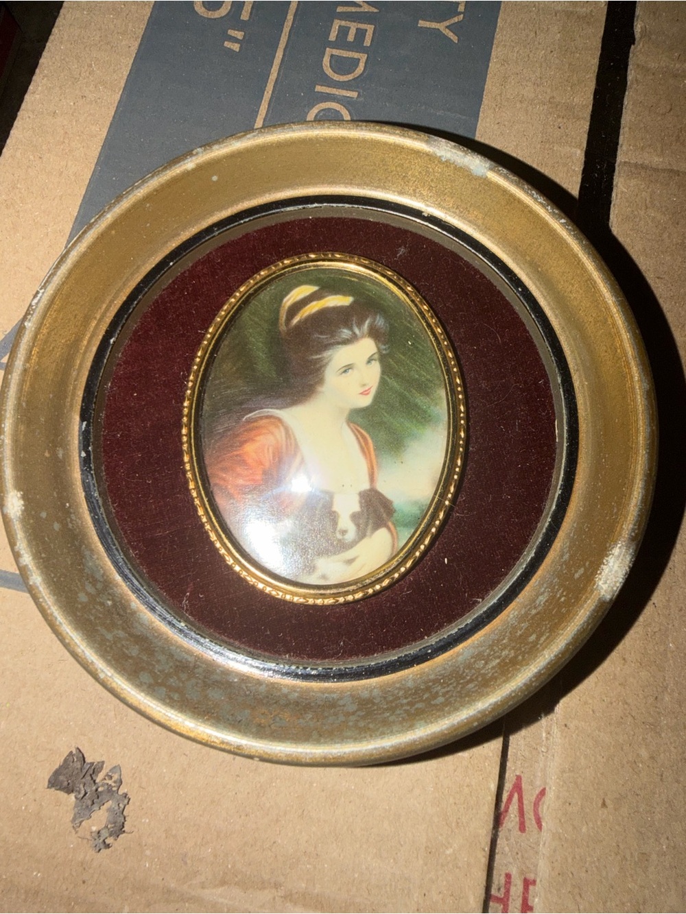 Vintage Oval Portrait Wall Plaque in Gold and Burgundy